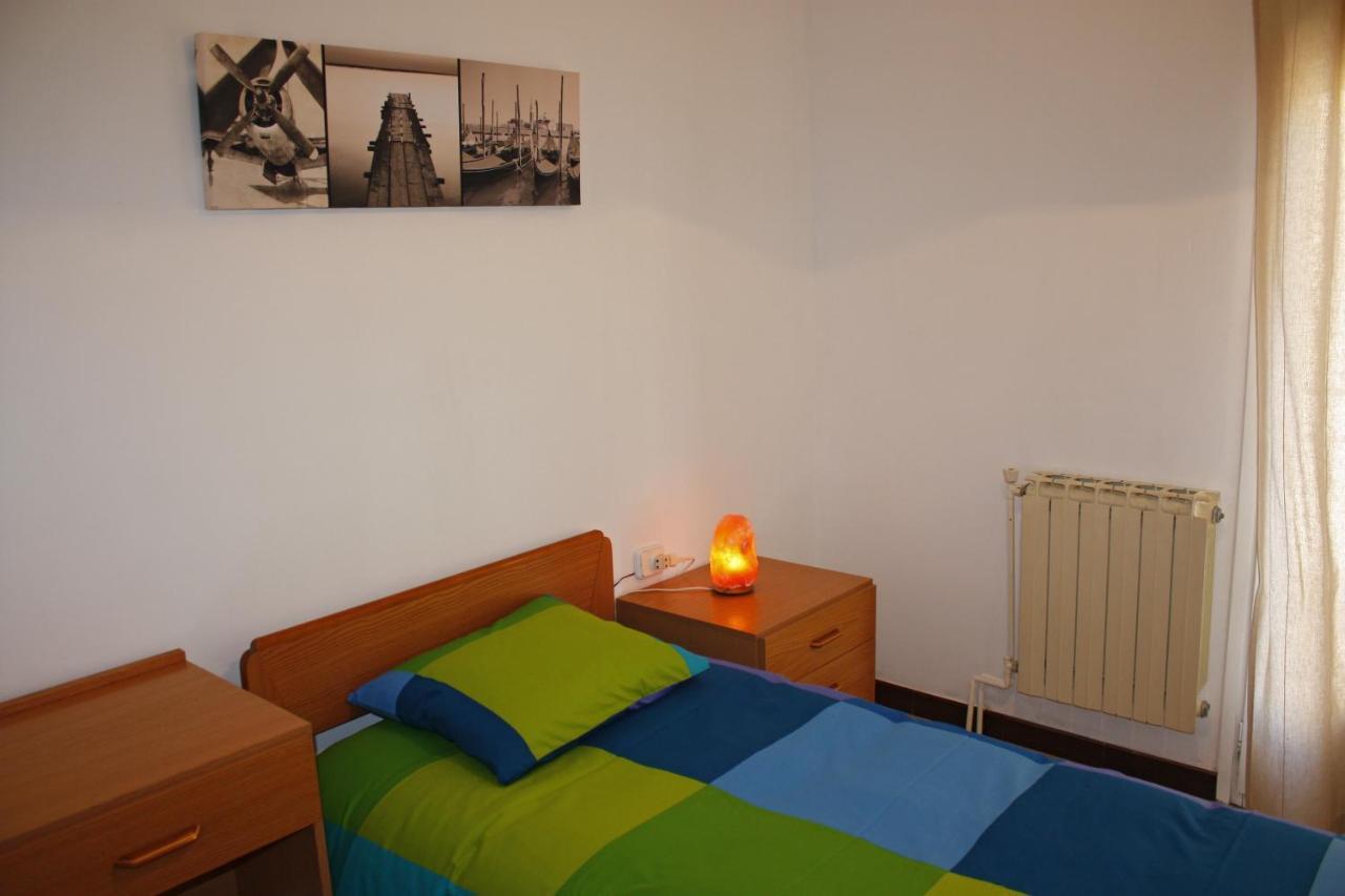 Apartament Sant Joan Sant Joan De Villatorrada Oda fotoğraf