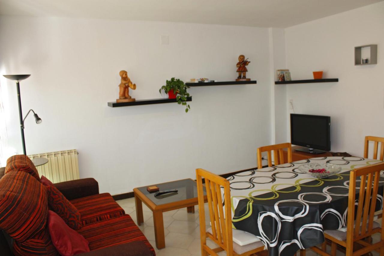Apartament Sant Joan Sant Joan De Villatorrada Oda fotoğraf