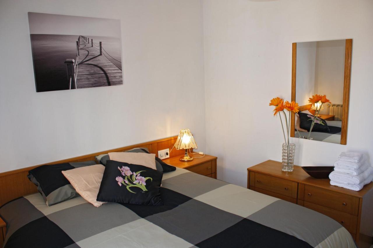 Apartament Sant Joan Sant Joan De Villatorrada Oda fotoğraf